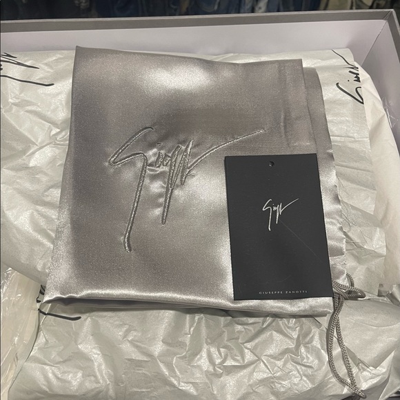 Giuseppe Zanotti White May London High-Top Silver Zipper Sz 43/10 Designer - Picture 15 of 15